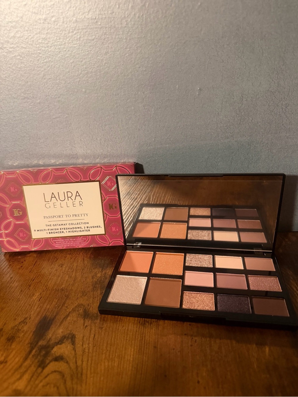 Laura Geller Palette - Passport to Pretty “The Getaway Collection” New in Box